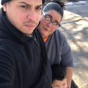 Meet your Posher, Javier a